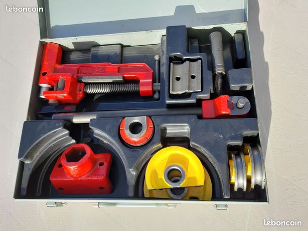 Cintreuse tuyaux cuivre Virax