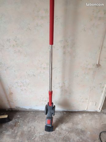 Cisaille à herbe Wolf