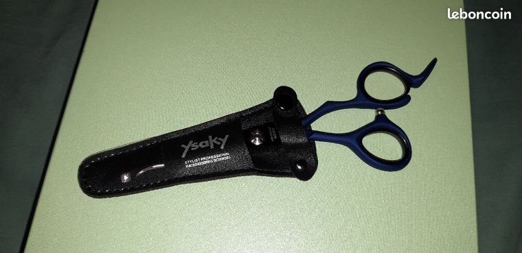 Ciseau de coiffure neuf