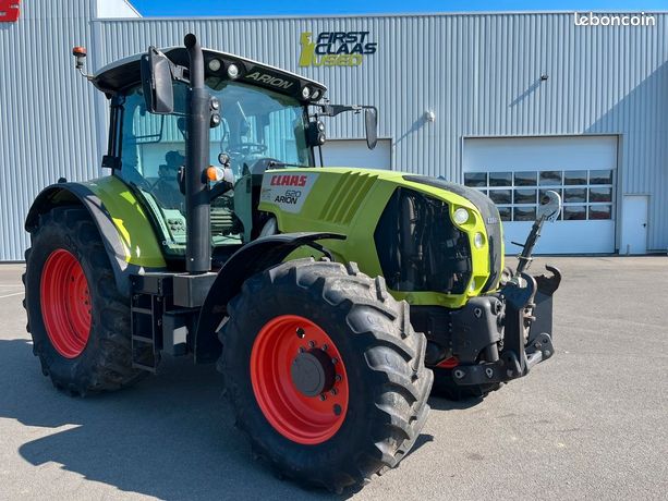 Claas ARION 620