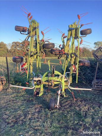 Claas CLAAS VOLTO 900