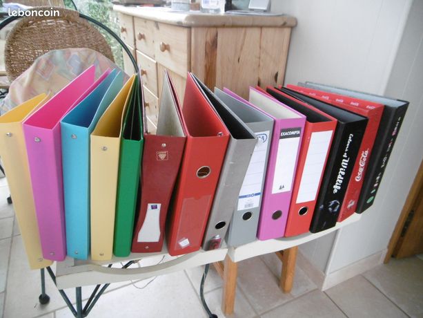 Classeur 2 anneaux a levier classeur 4 anneaux