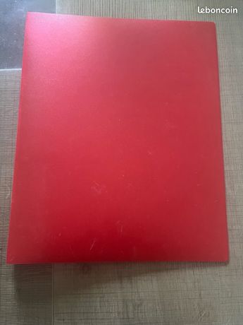 Classeur plastique souple rouge