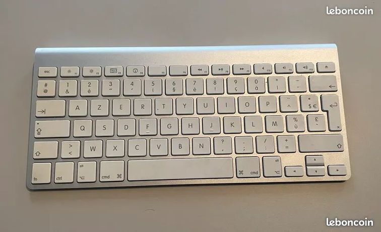 Clavier Apple Bluetooth