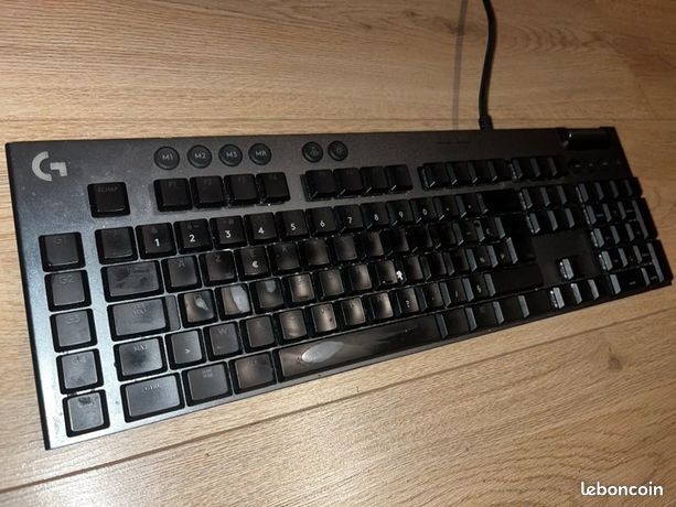 Clavier logitech G815