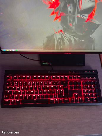 Clavier mécanique Corsair K68 RED