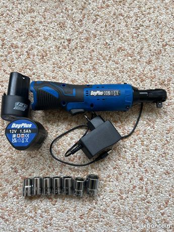 Clé à cliquet électrique sans fil