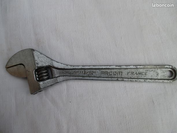 Clé à molette Facom