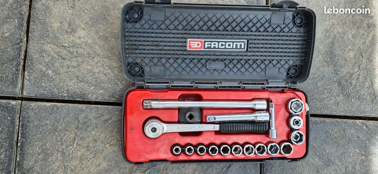 Clés à douilles Facom