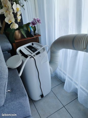 Clim blyes + système pour fermeture de fenêtre