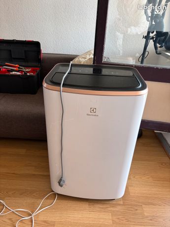 Clim electrolux EXP26U758CW