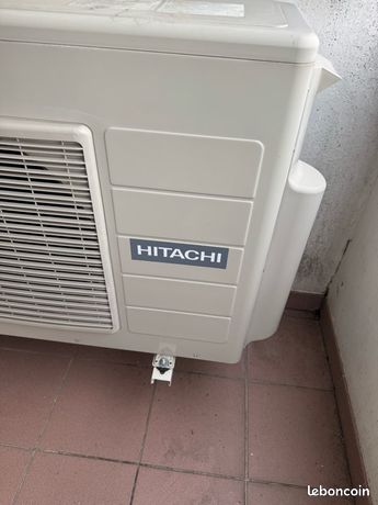 Climatisation réversible Hitachi bi-split complète UE RAM-53NP2B + 2 unités intérieures