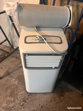 Climatiseur Clim mobile 1100 W Très bon état