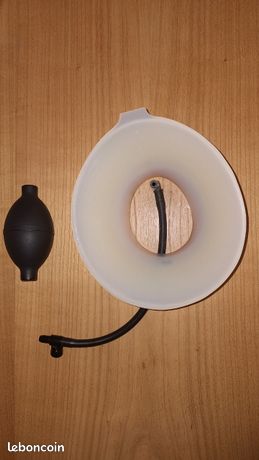 Cloche d'aspiration pour pectus excavatum