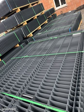 Clôture grillage rigide en 153, 173, 203 x250 cm