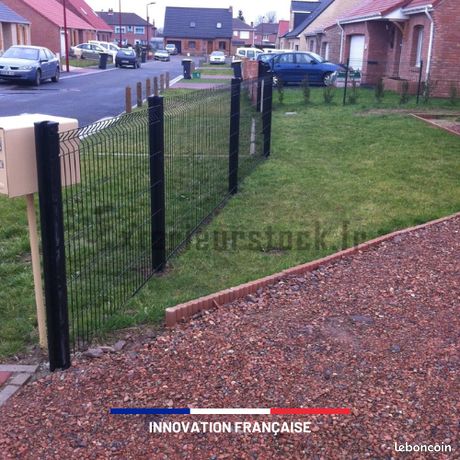 Clôture Noire - Élégance et Sécurité à Prix Réduit