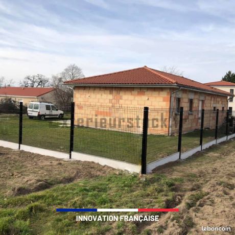 Clôture Noire - Élégance et Sécurité à Prix Réduit