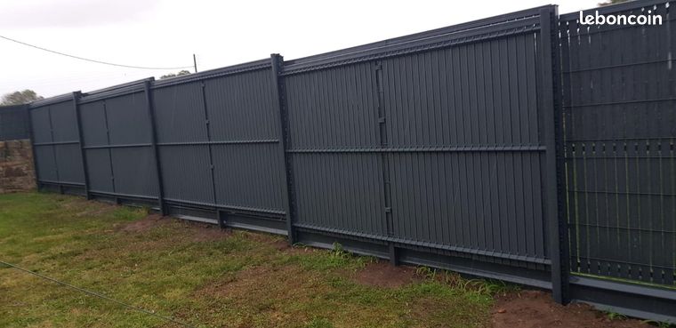 Clôture rigide grossiste