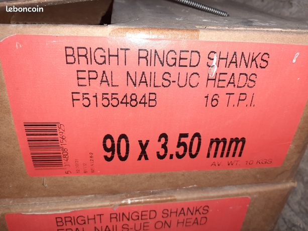 Clous Alpha / Pointes crantés 90 x 35 mm