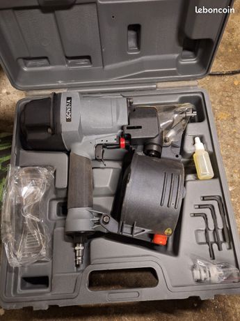 Clouteuse pneumatique neuve SENCO SCN57A