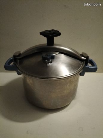 Cocotte minute autocuiseur SEB
