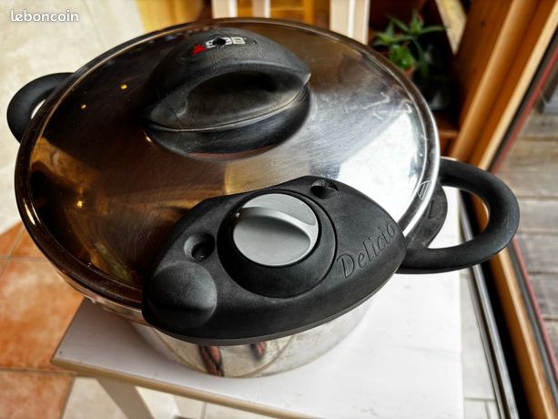 Cocotte minute Seb à prendre sur place