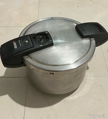 Cocotte-minute Seb Super Cocotte