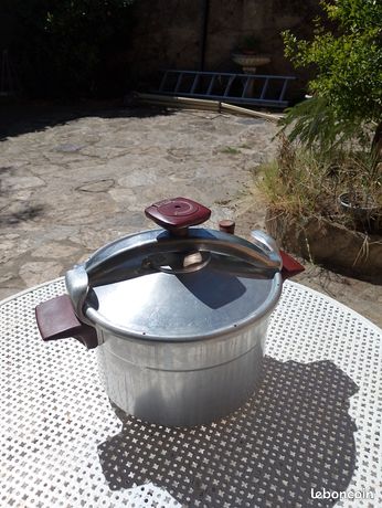 Cocotte minute SEB