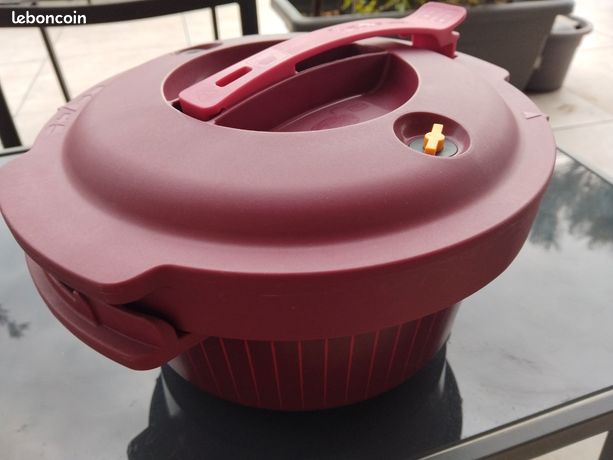 Cocotte tupperware micro ondes 3L