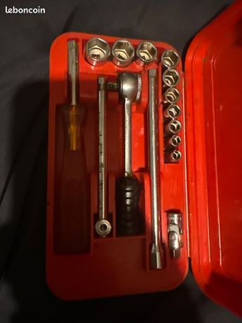 Coffret à cliquet Facom en R