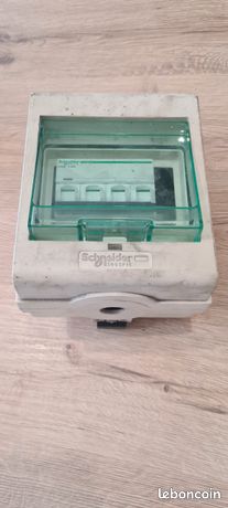 Coffret Canalis SCHNEIDER KNB32CM55