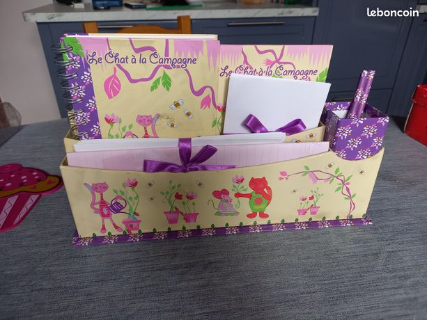 Coffret et papier lettres enveloppes