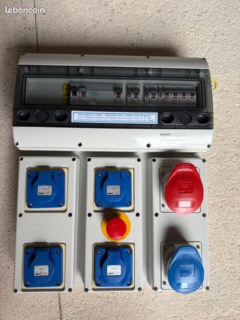 Coffret de chantier Legrand 230V - 380V