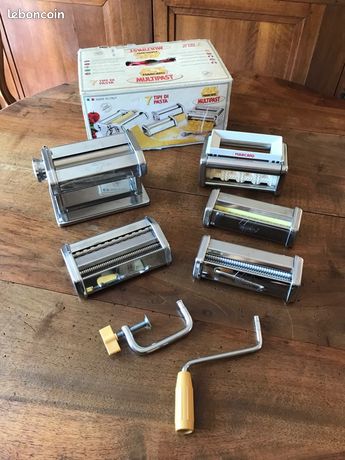 Coffret machine à pâte Marcato 150 Atlas et ses accessoires