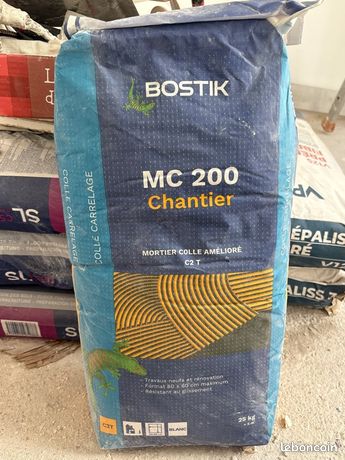 Colle à carrelage Bostik MC 200