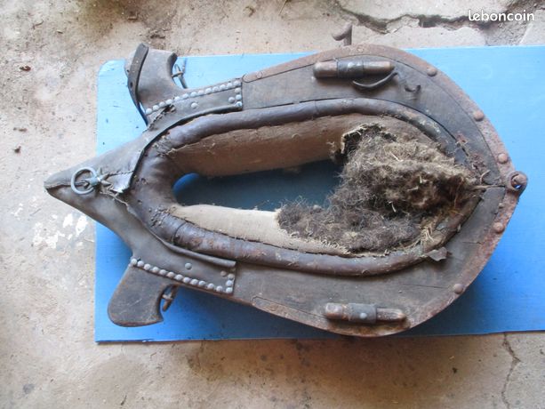 Collier de cheval de trait ancien