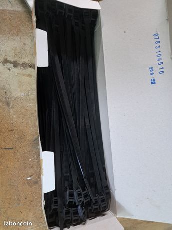 Colliers de serrage en plastique