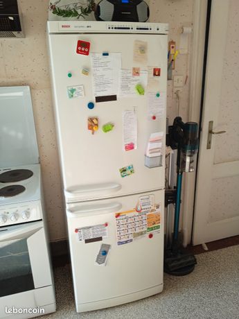 Combiné frigo congélateur