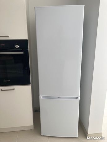 Combine refrigerateur congelateur