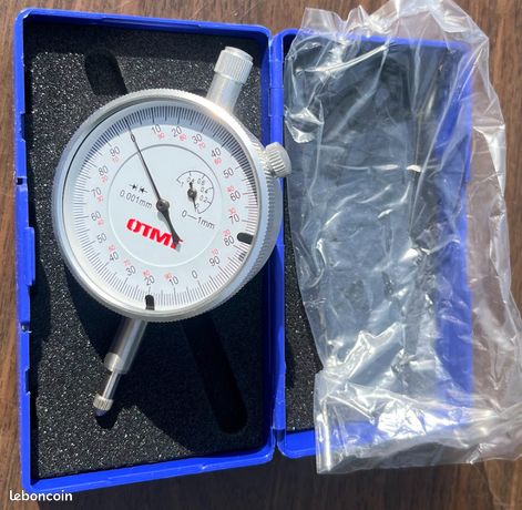Comparateur OTMT réf : 47140566 Résolution 0,001 Neuf jamais servi