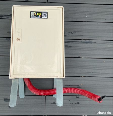 Compteur de chantier conforme ENEDIS sans les câbles en main propre uniquement