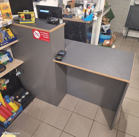 Comptoir de caisse magasin PMR