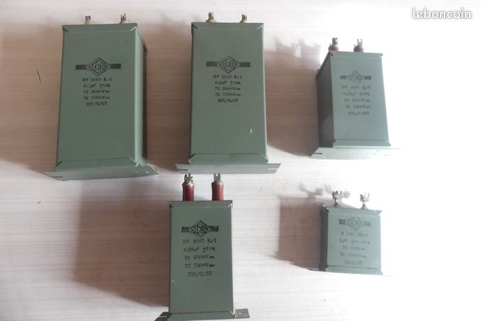 Condensateurs blindes haute tension