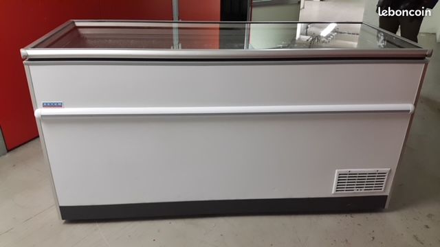 Congélateur 610L