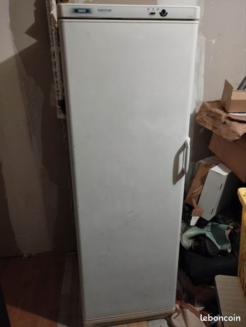 Congélateur a donner