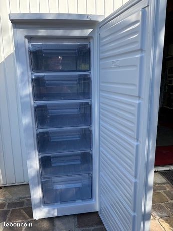 Congélateur à tiroirs