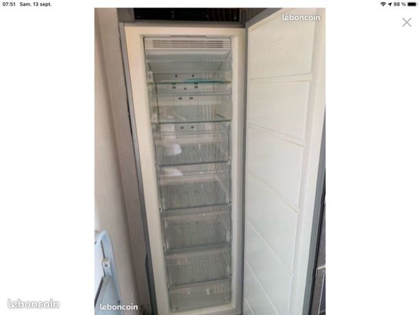 Congélateur armoire IKEA en bon état