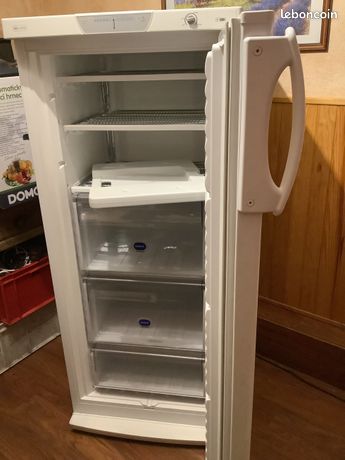 Congélateur armoire Whirlpool classe A+