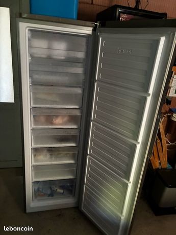 Congélateur armoire
