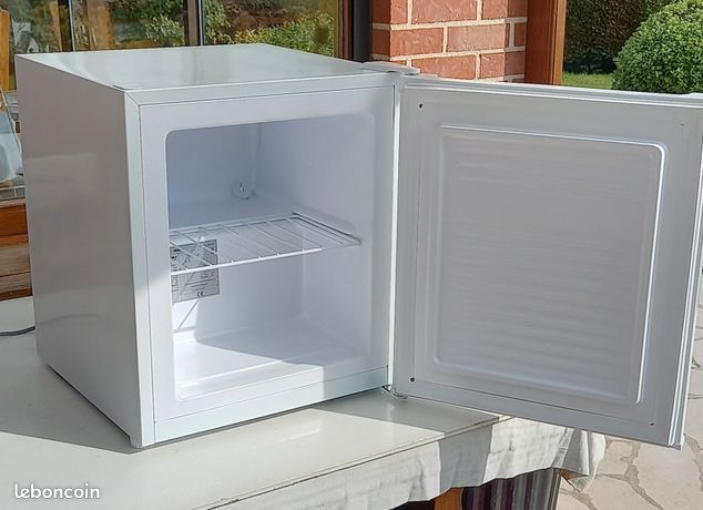 Congélateur bar 33 litres à Orchies